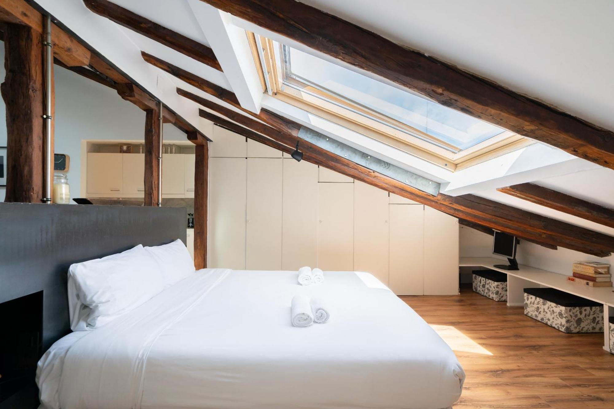 Apartamento En Alonso Martinez Alquiler Temporal Madrid Bagian luar foto