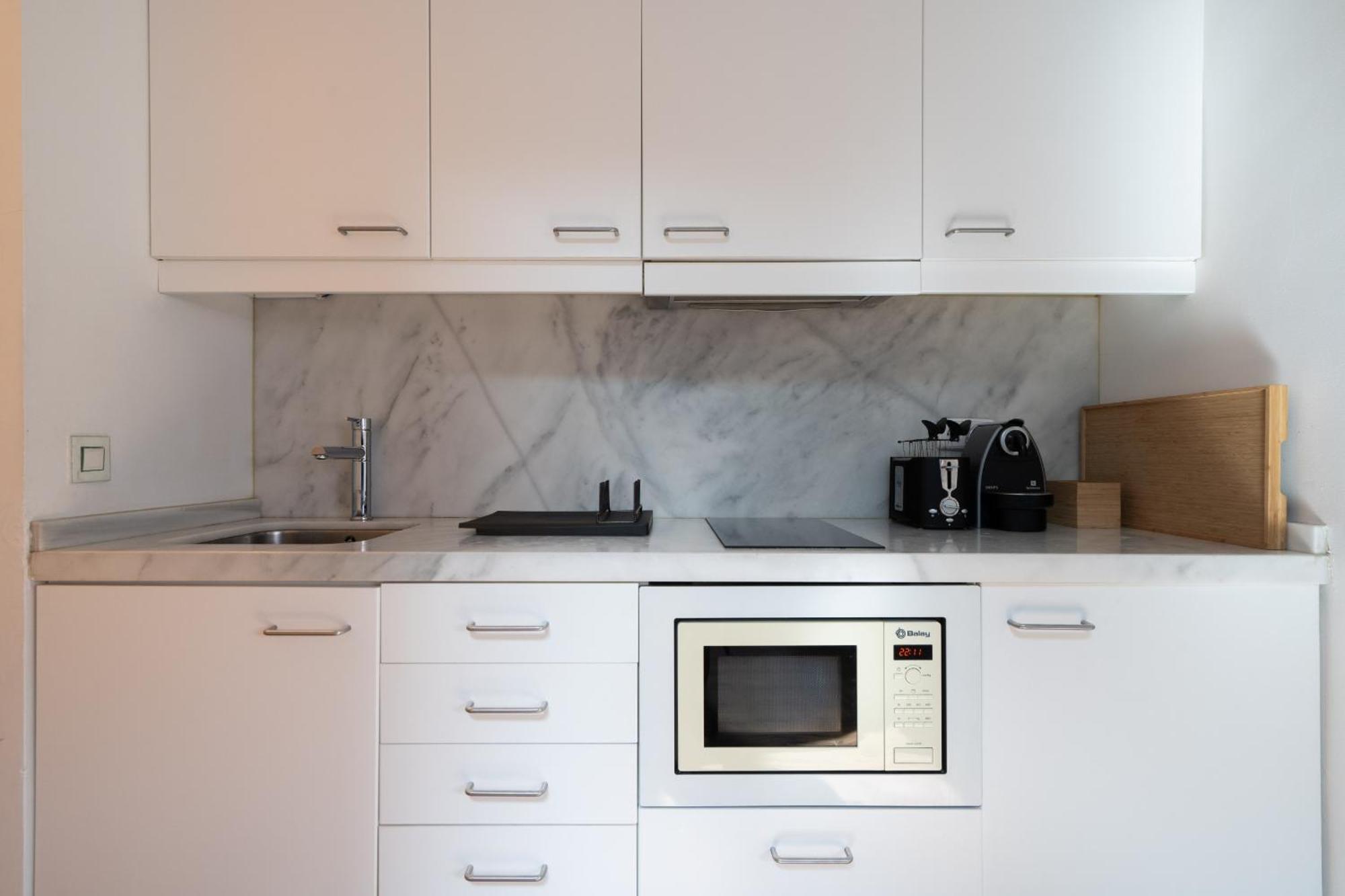 Apartamento En Alonso Martinez Alquiler Temporal Madrid Bagian luar foto