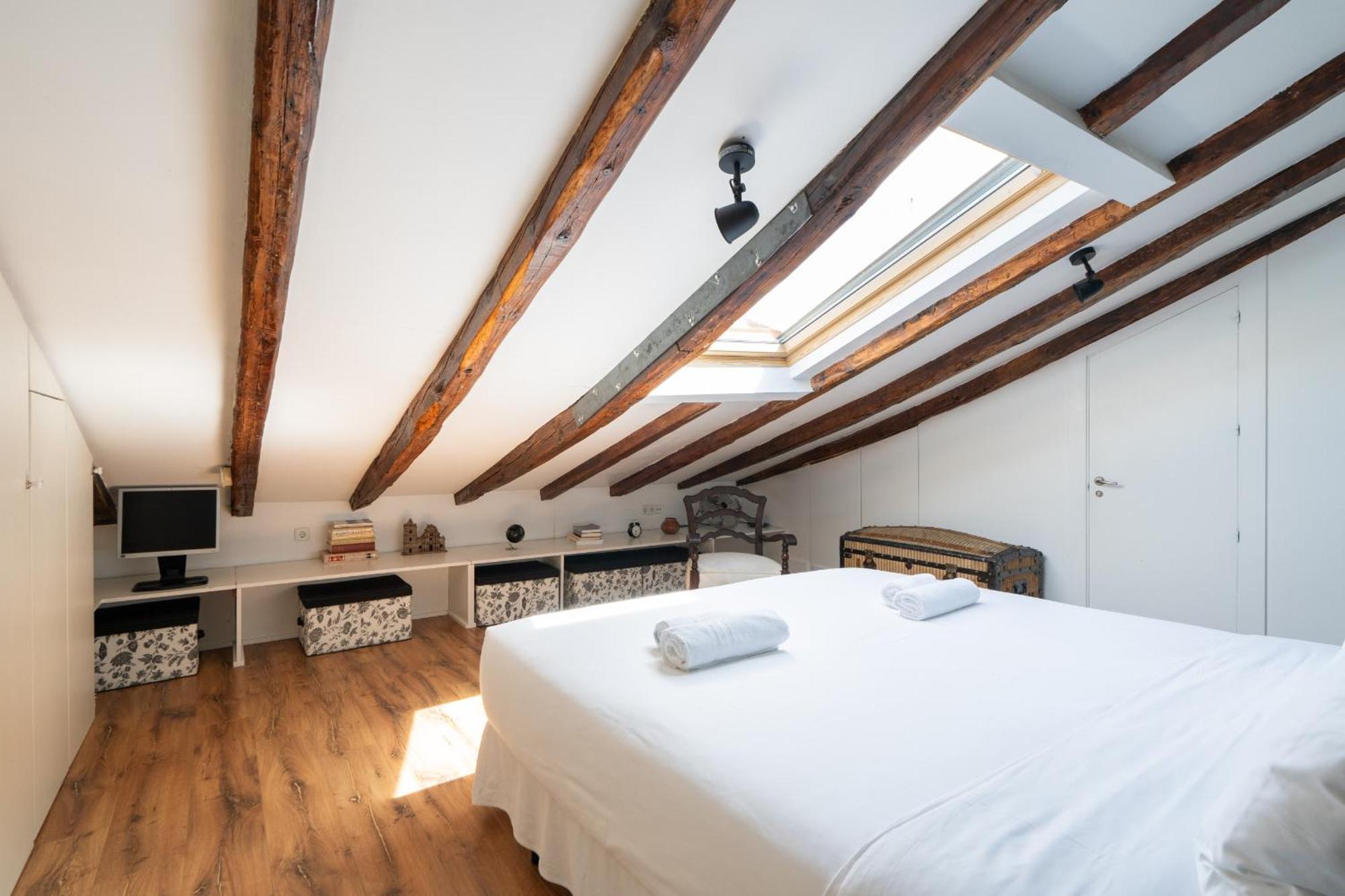 Apartamento En Alonso Martinez Alquiler Temporal Madrid Bagian luar foto