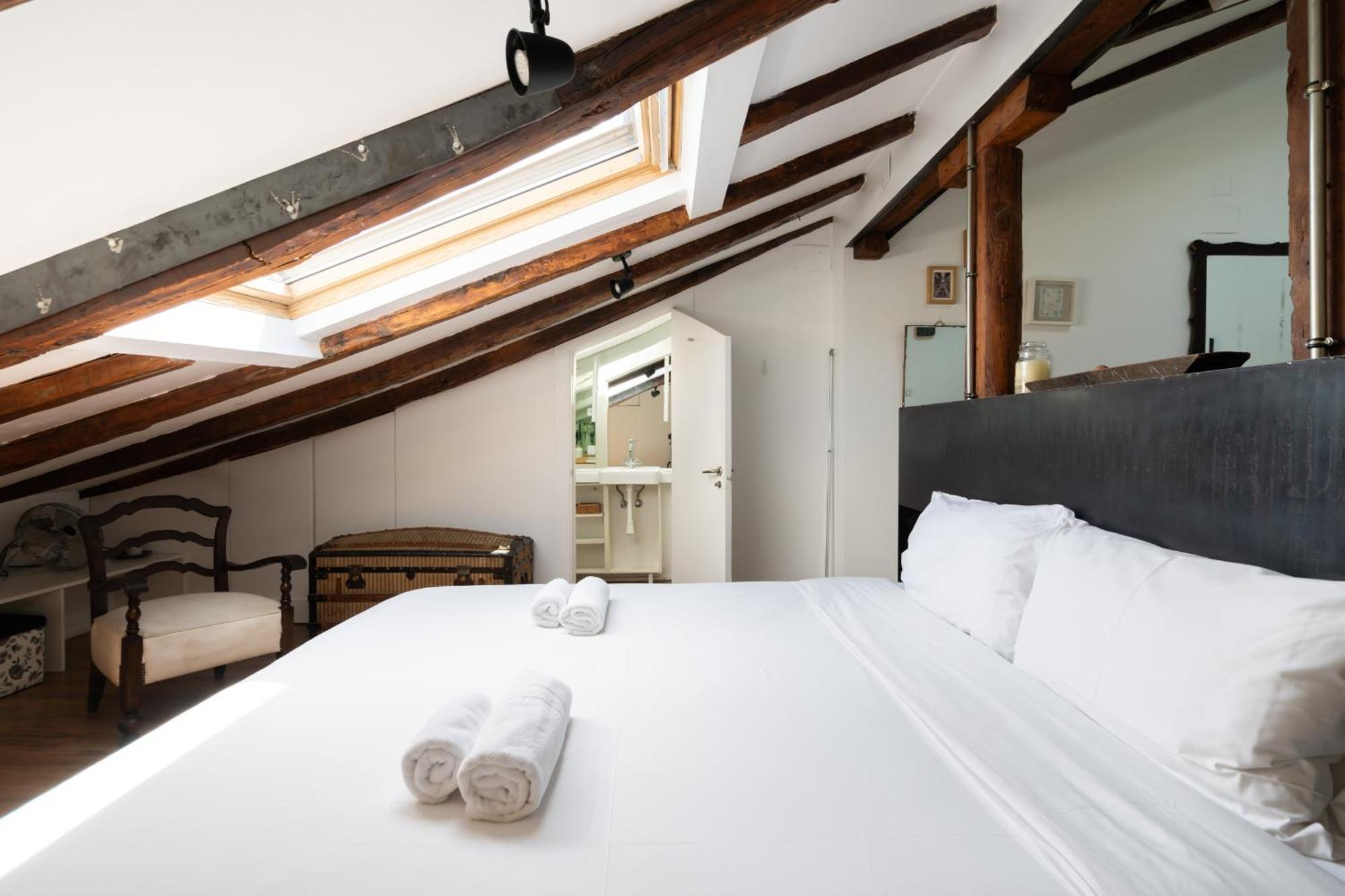 Apartamento En Alonso Martinez Alquiler Temporal Madrid Bagian luar foto